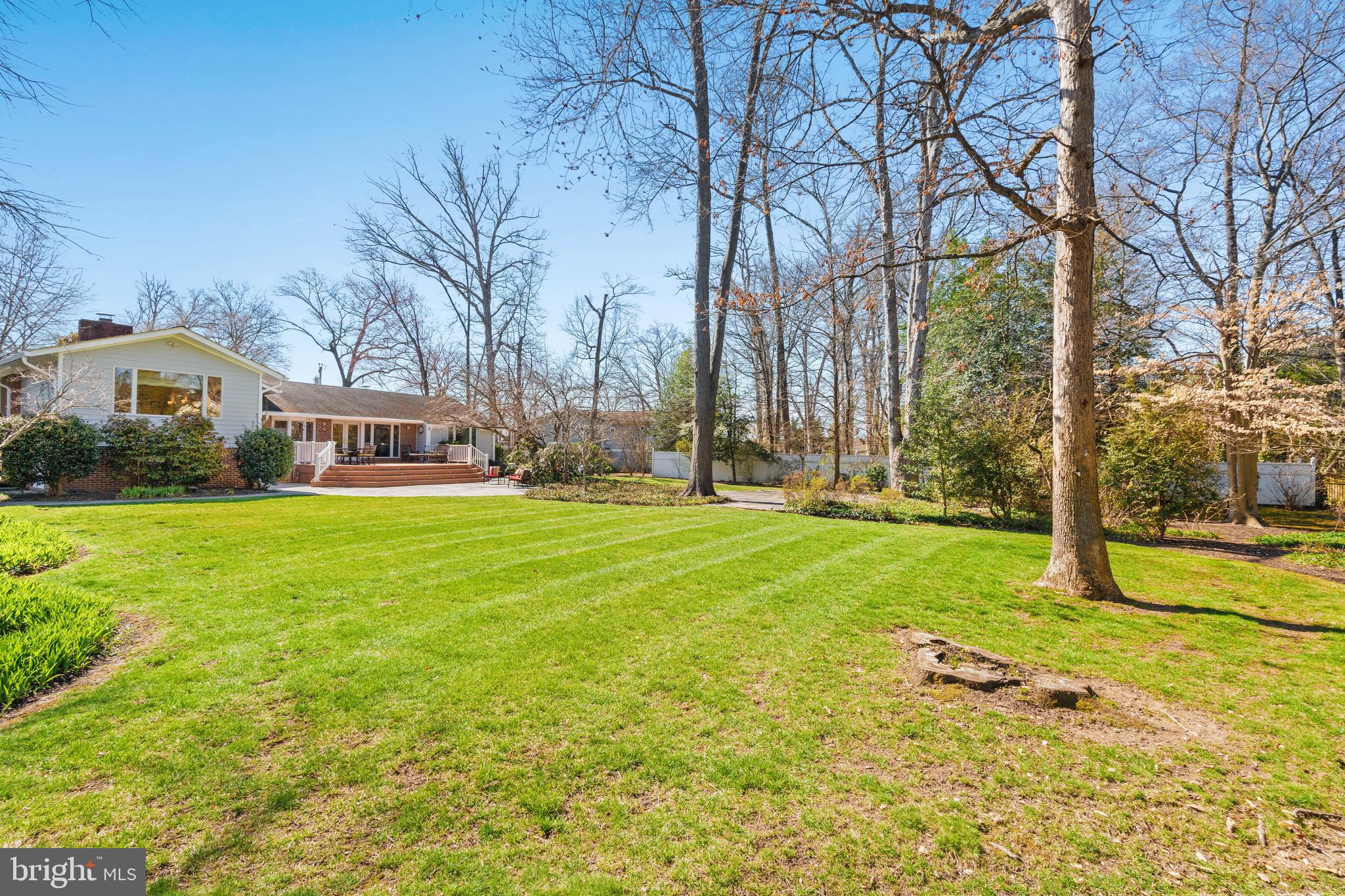 YACHT HAVEN ESTATES - Residential