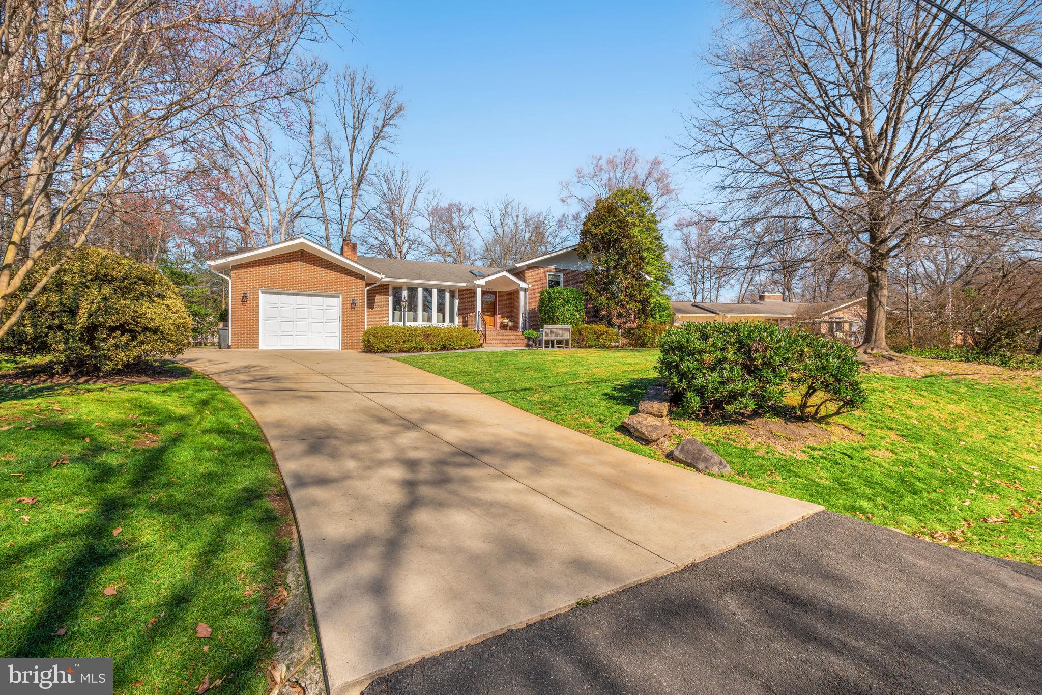 YACHT HAVEN ESTATES - Residential