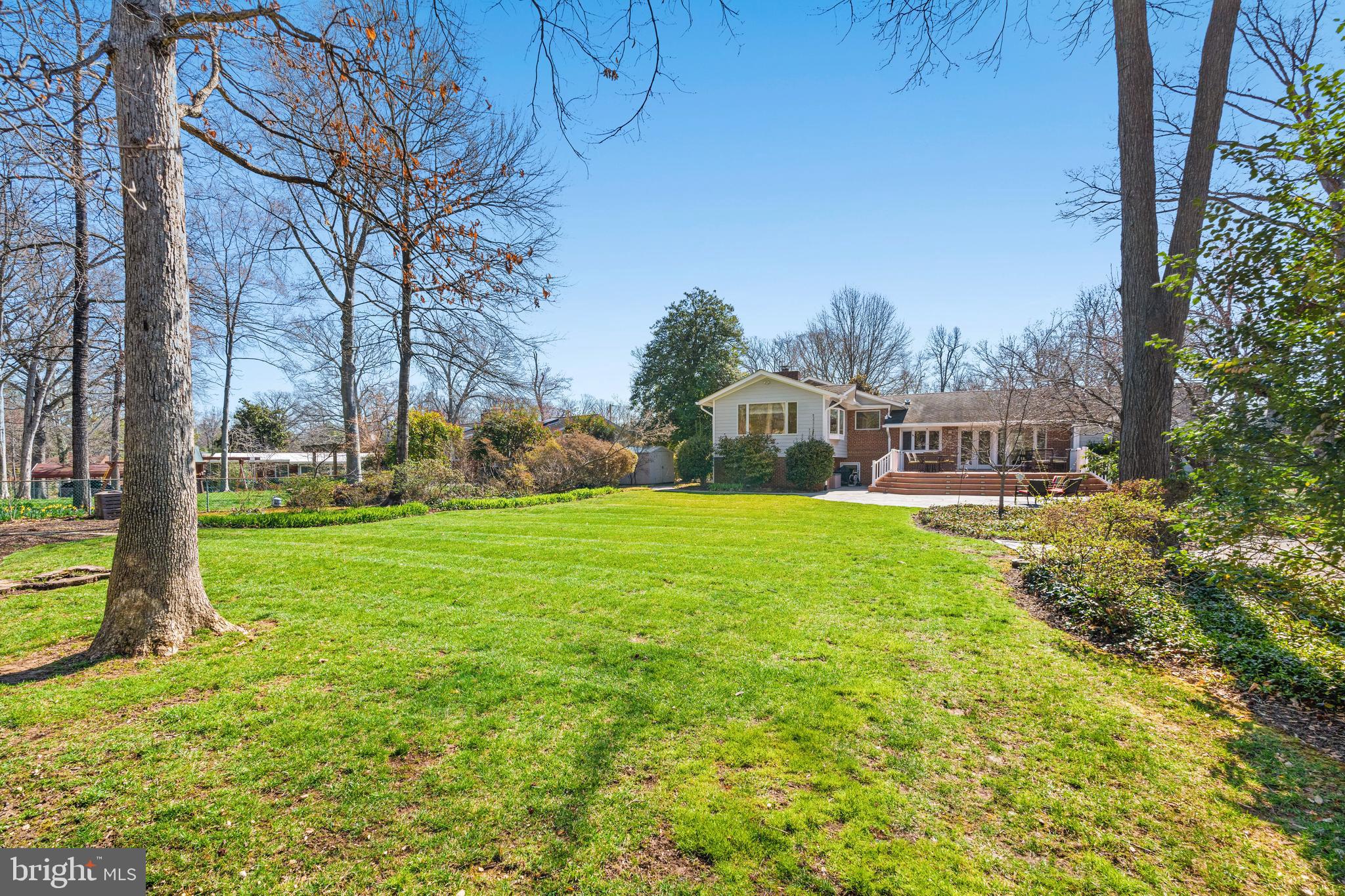 YACHT HAVEN ESTATES - Residential