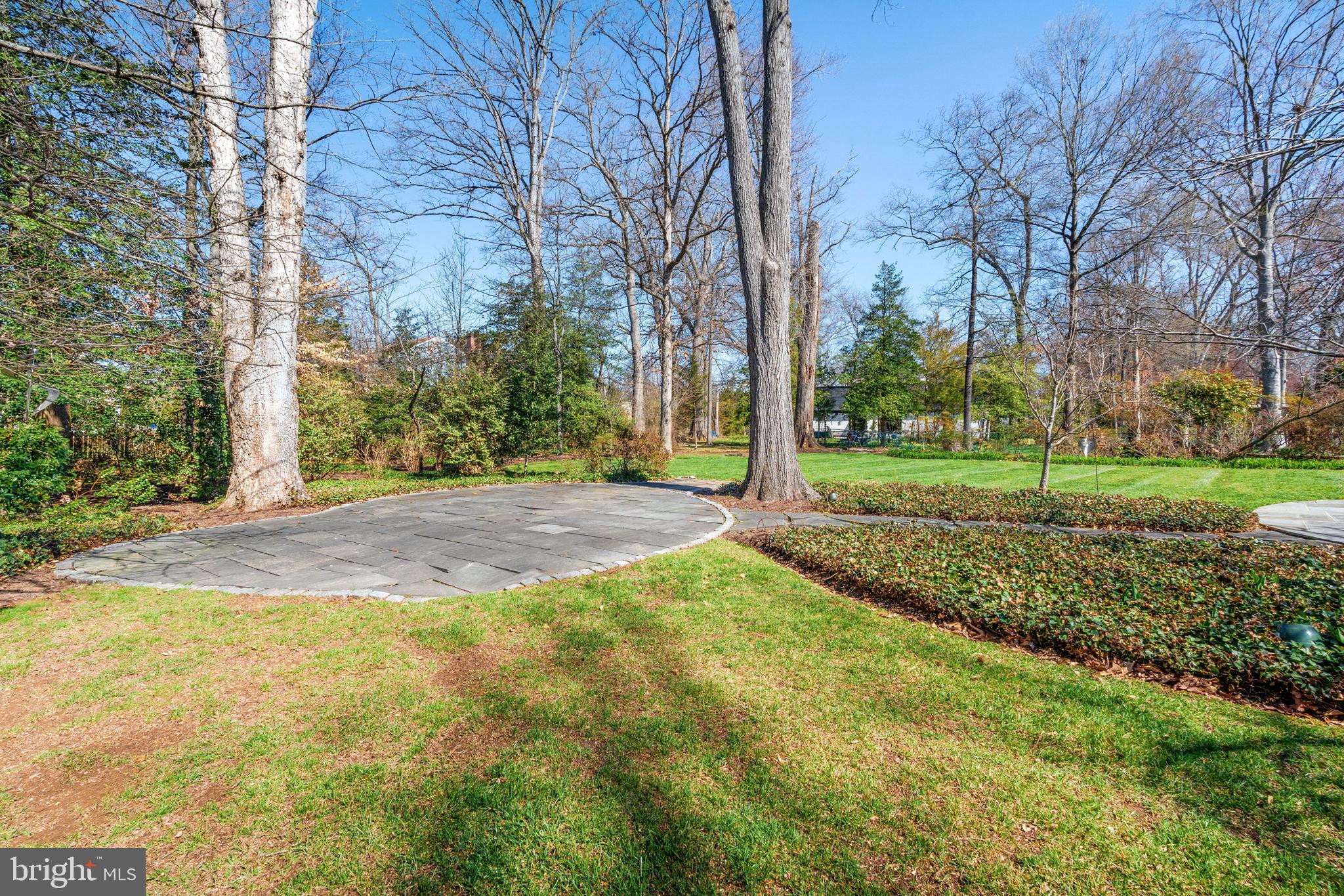 YACHT HAVEN ESTATES - Residential