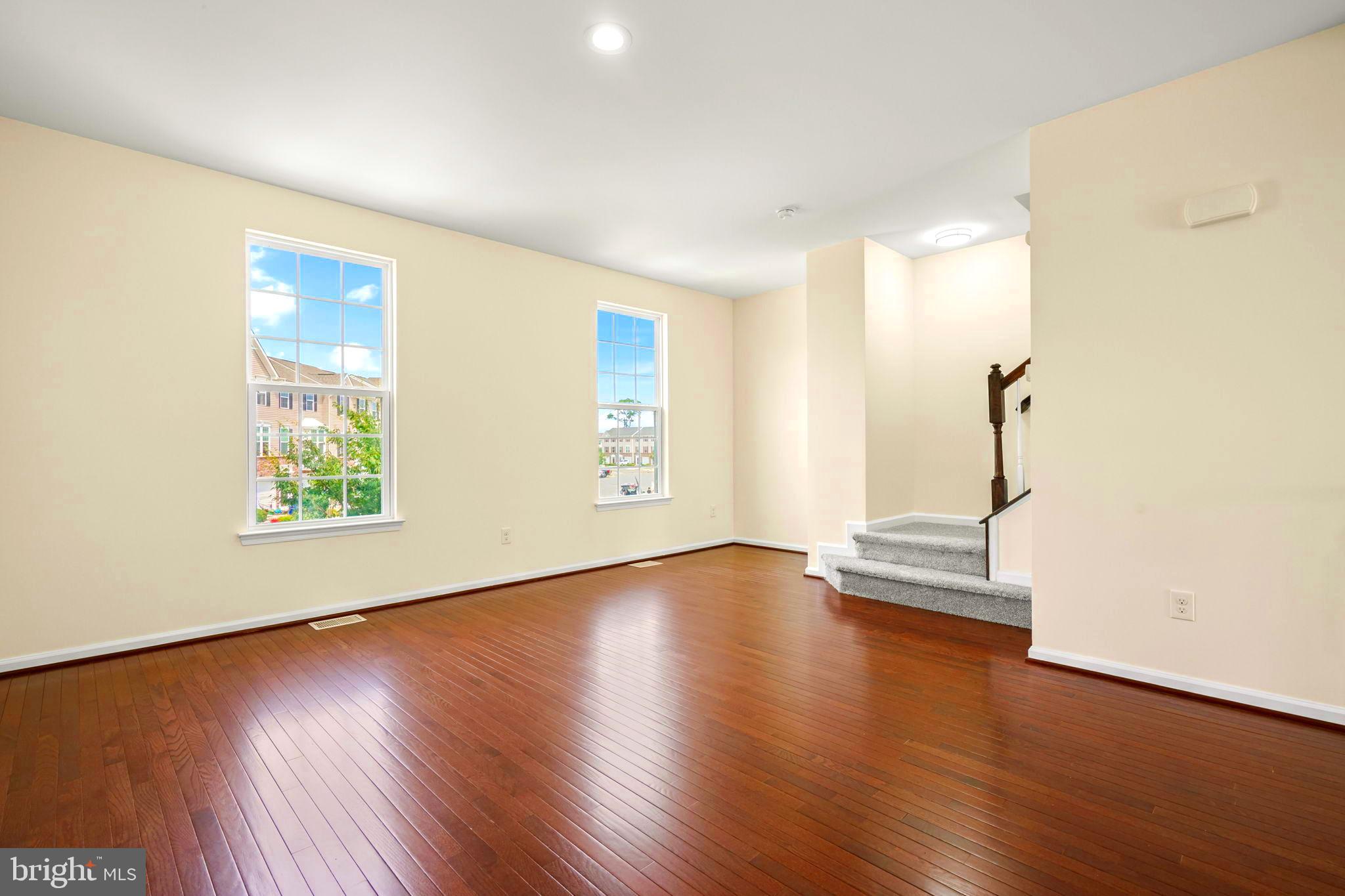 ORCHARD ESTATES - Residential