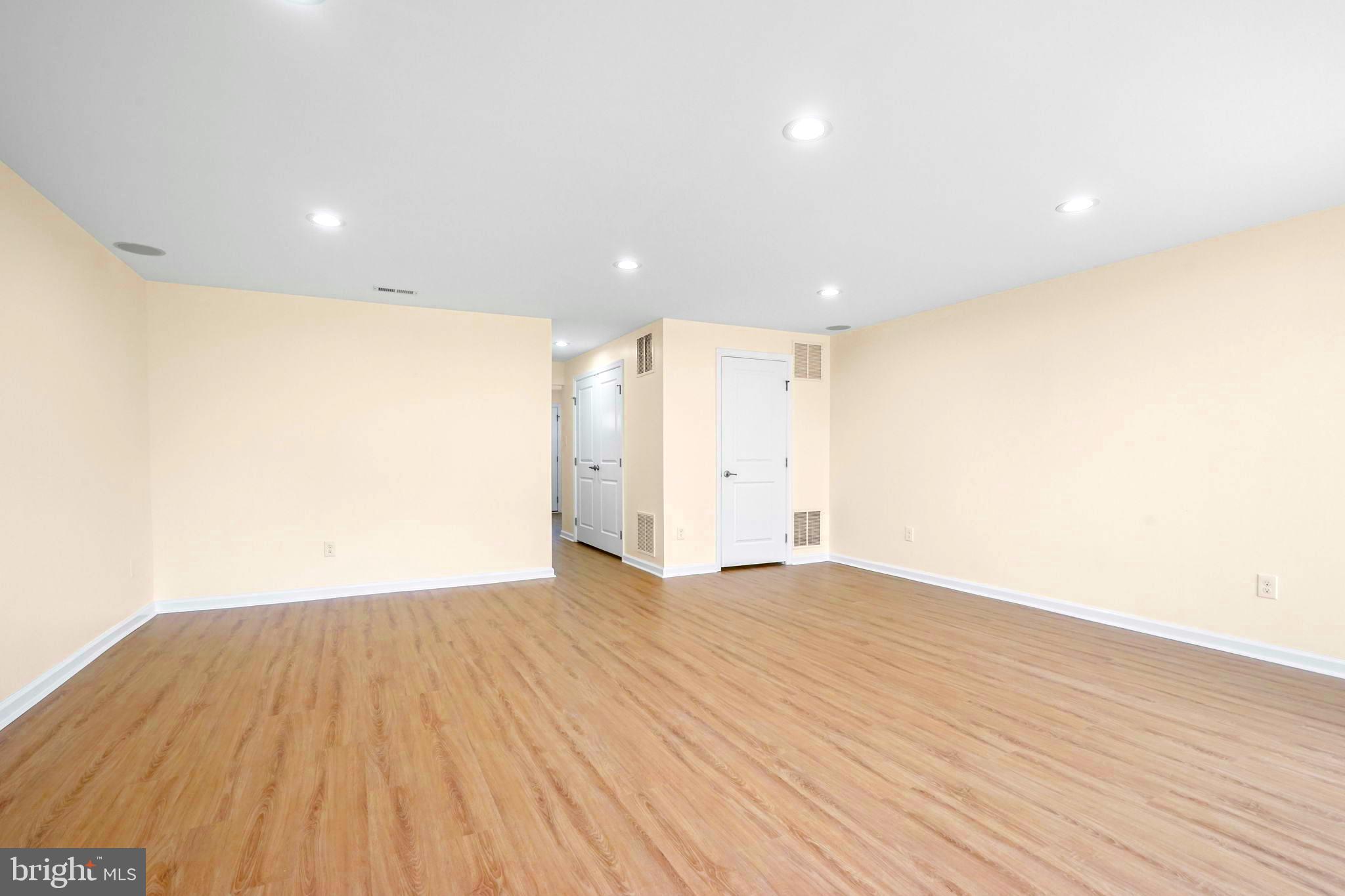 ORCHARD ESTATES - Residential