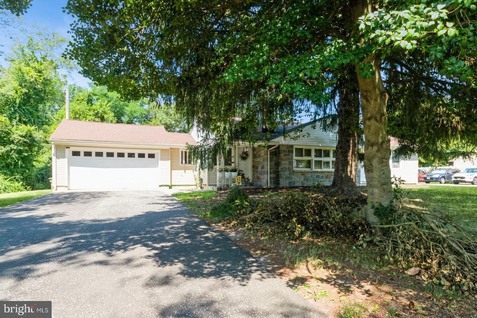 523 DELSEA DRIVE