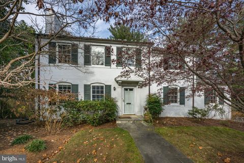 4238 50TH STREET NW WASHINGTON DC 20016