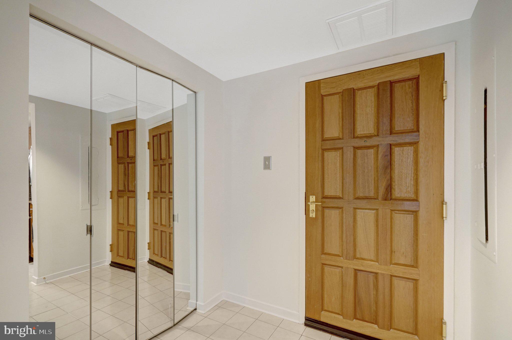 1530 KEY BOULEVARD 307