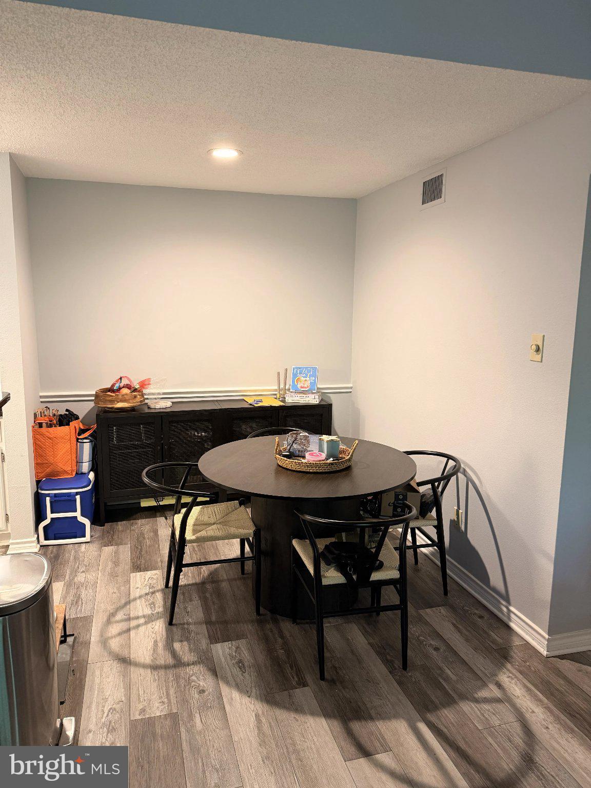 1536 LINCOLN WAY 302B