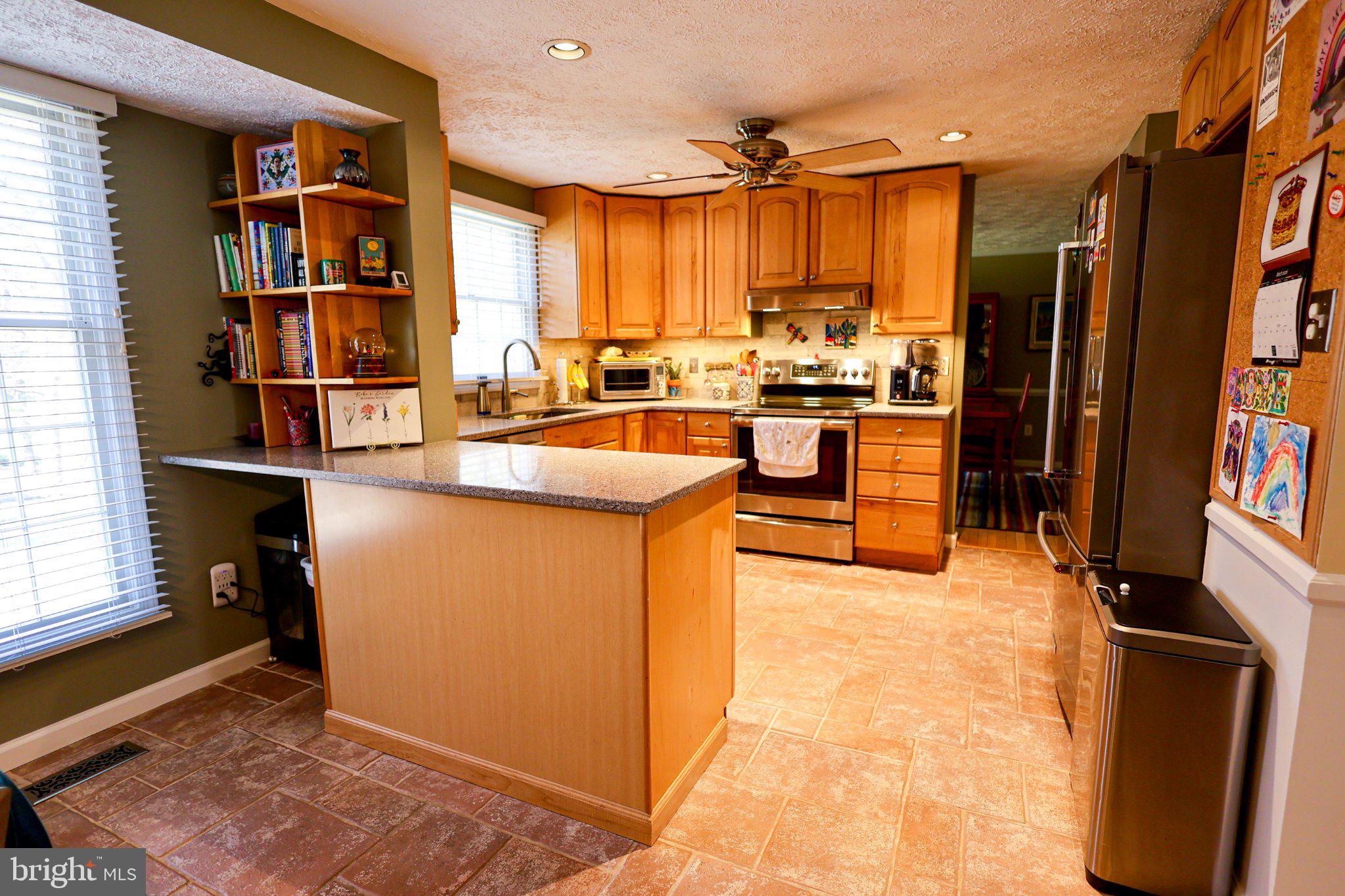 VILLAGE OF DORSEY SEARCH - Residential