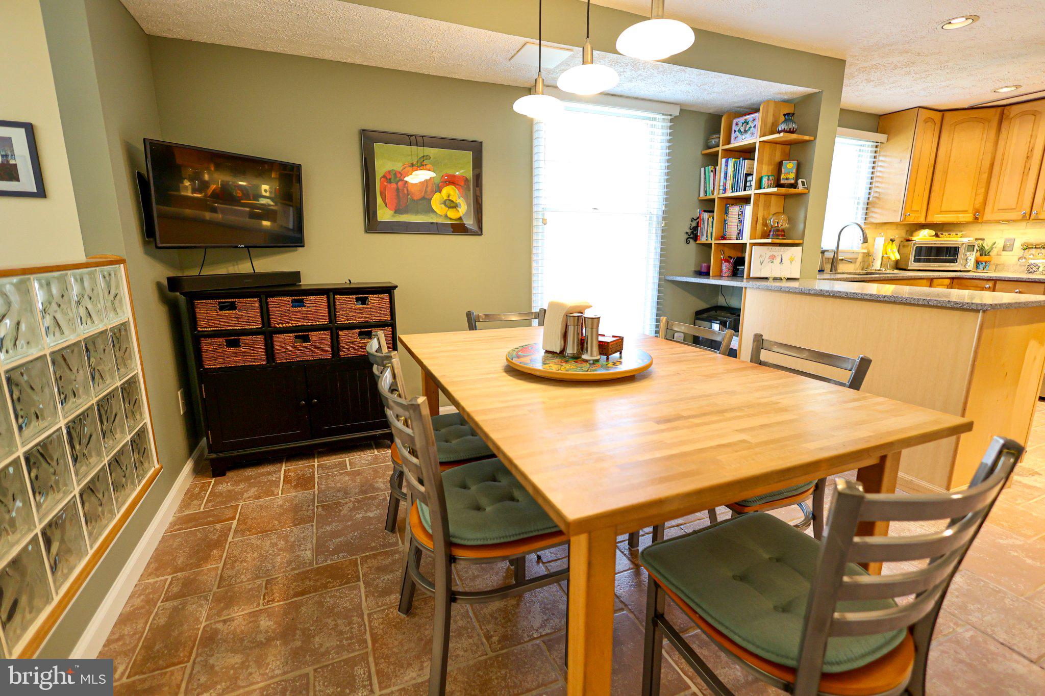 VILLAGE OF DORSEY SEARCH - Residential