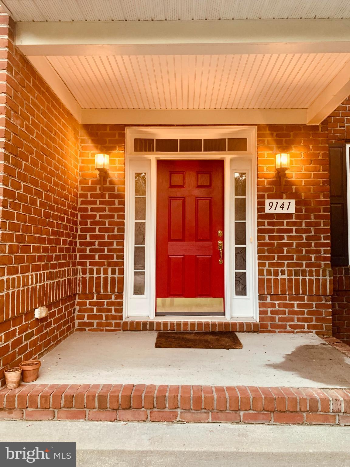 COLUMBIA HILLS - Residential Lease