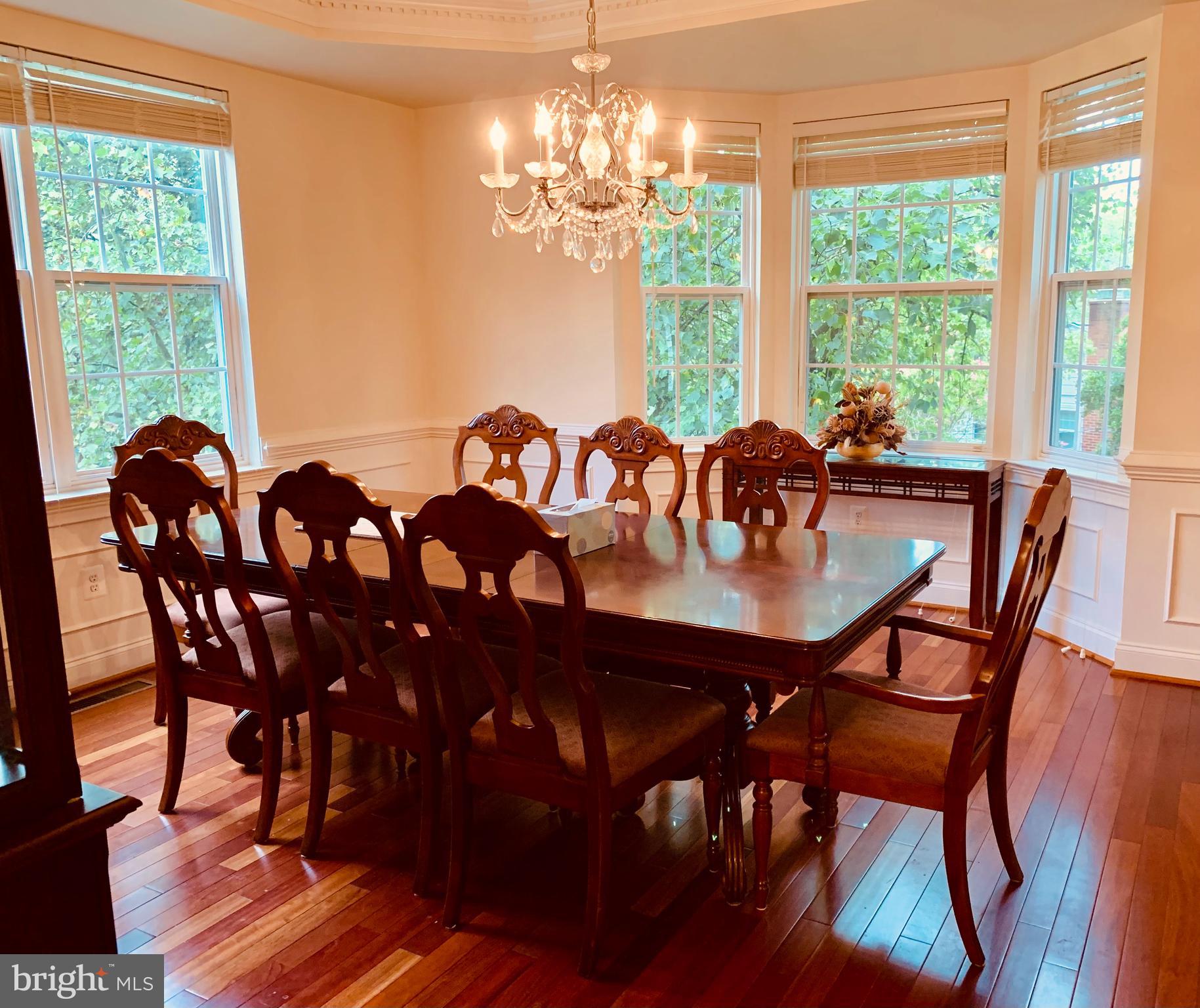 COLUMBIA HILLS - Residential Lease