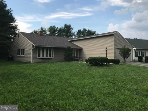 132 Eastmont Lane, Sicklerville, NJ MLS: NJCD2088134
