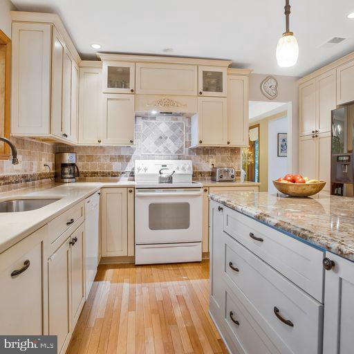 SEVERN LANDING - Residential