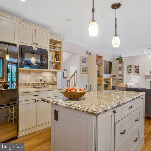 SEVERN LANDING - Residential