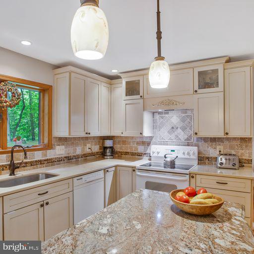 SEVERN LANDING - Residential