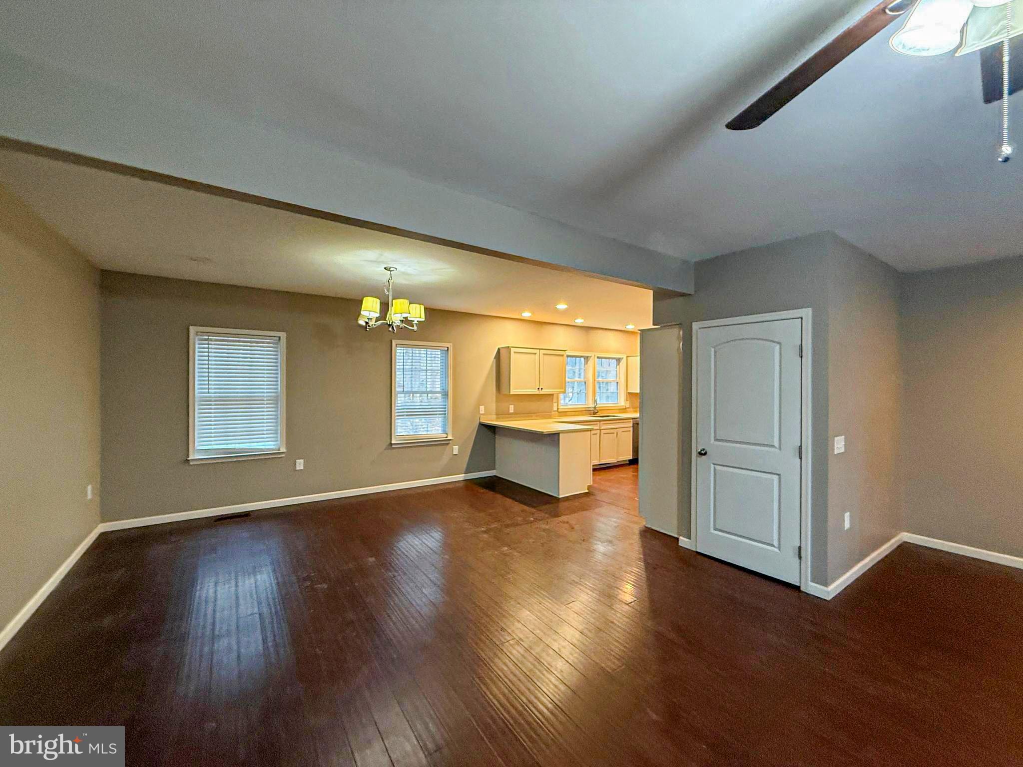 CHESAPEAKE LANDING - Residential