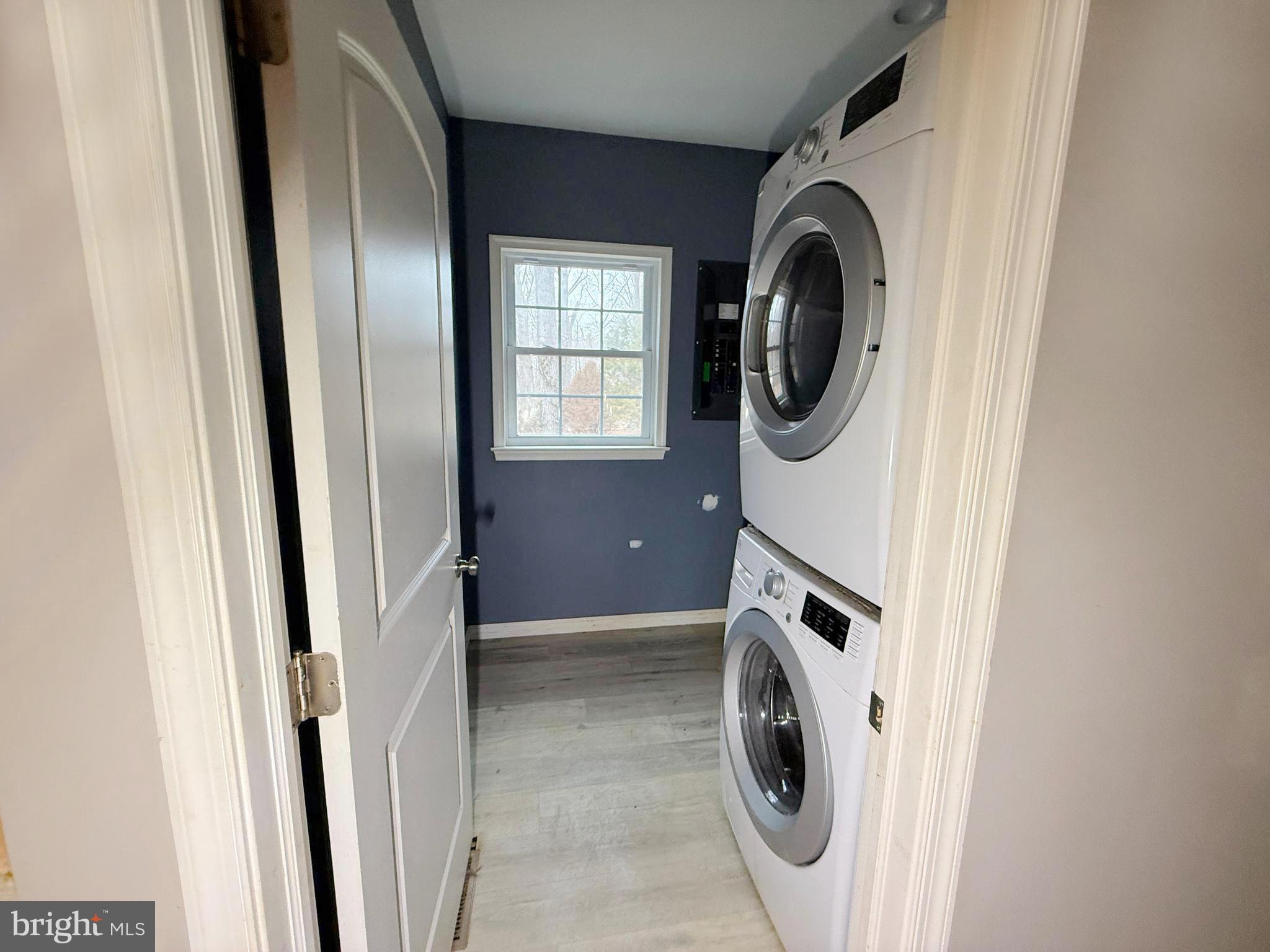 CHESAPEAKE LANDING - Residential