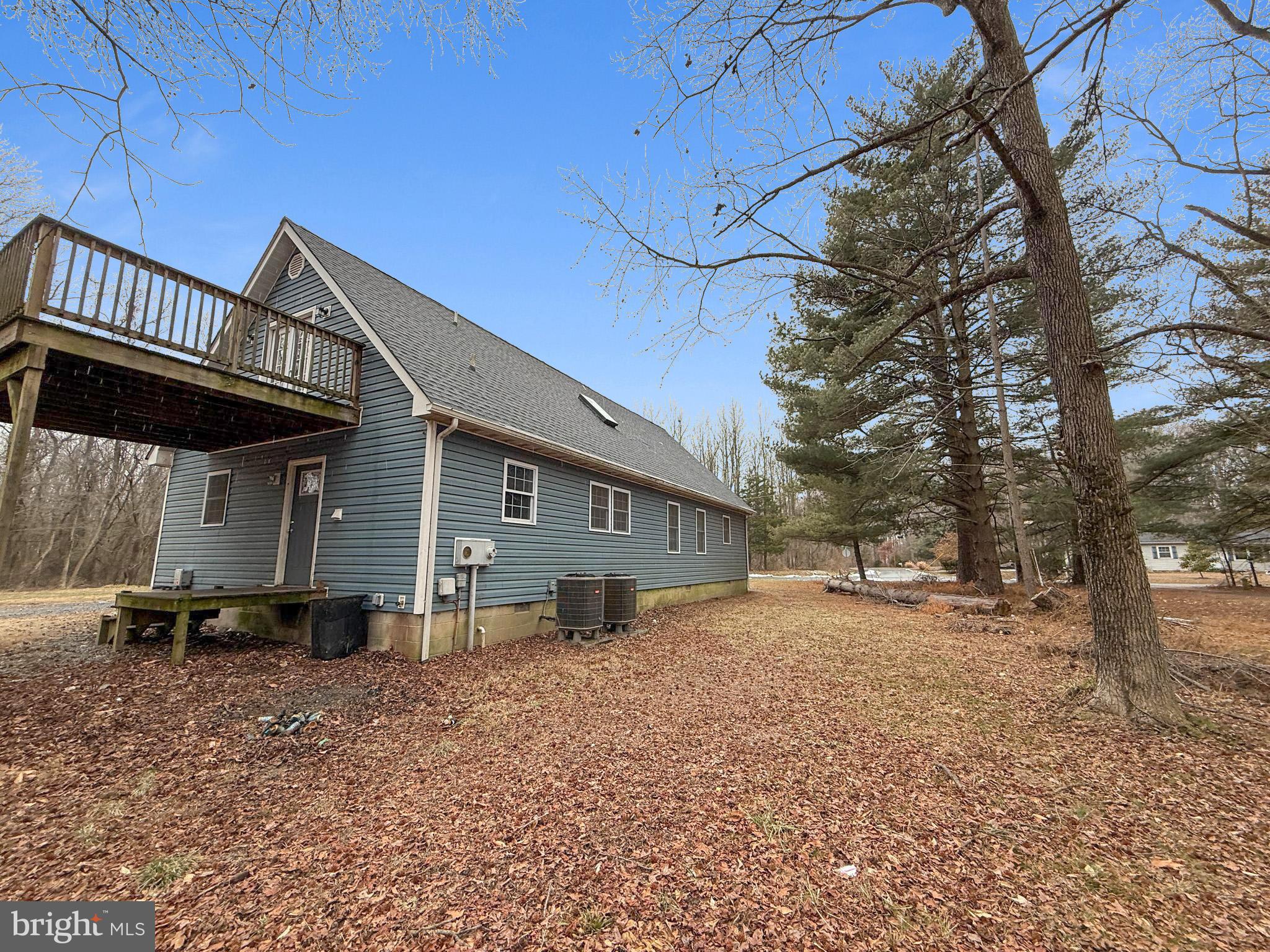 CHESAPEAKE LANDING - Residential