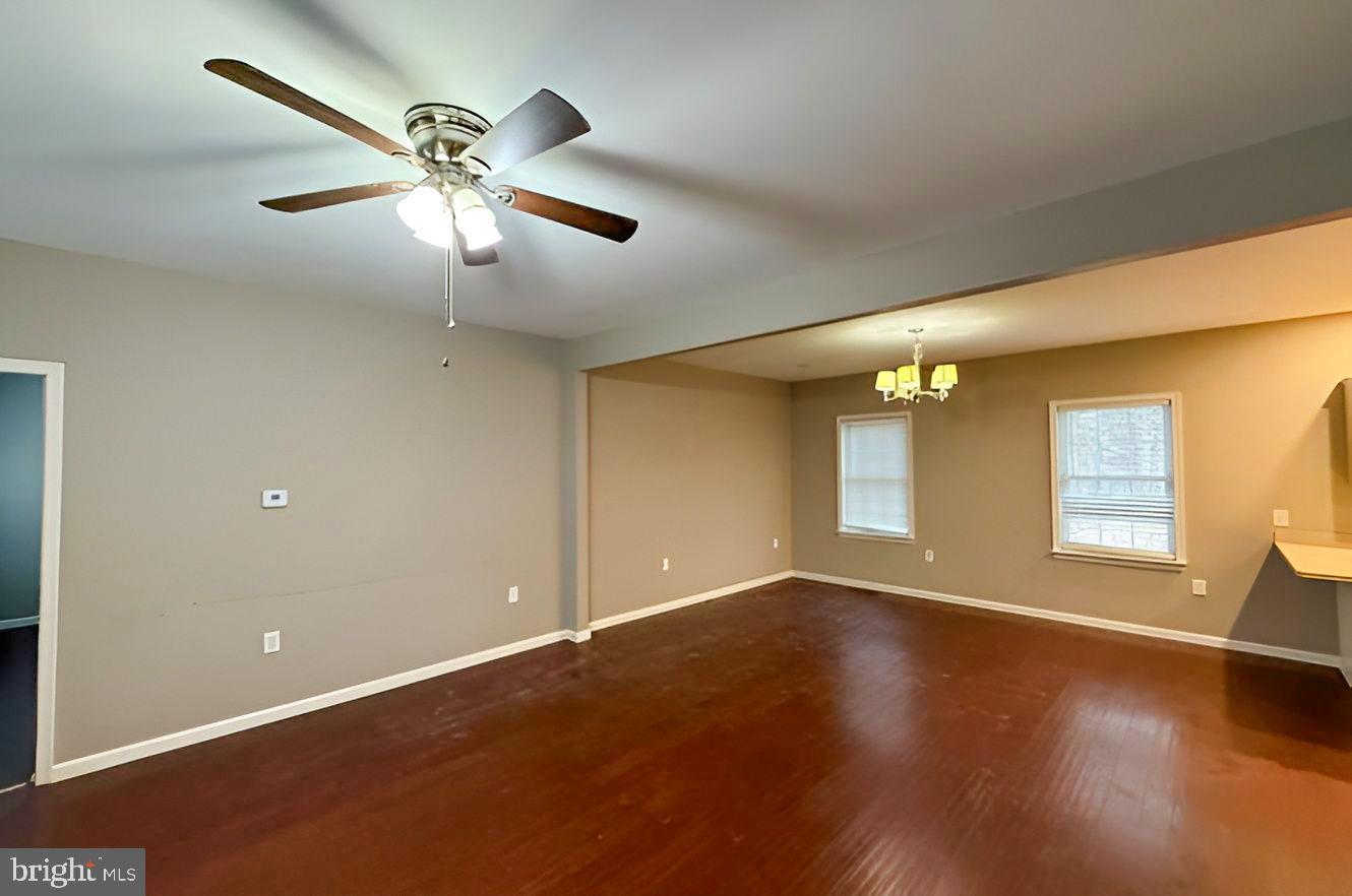 CHESAPEAKE LANDING - Residential