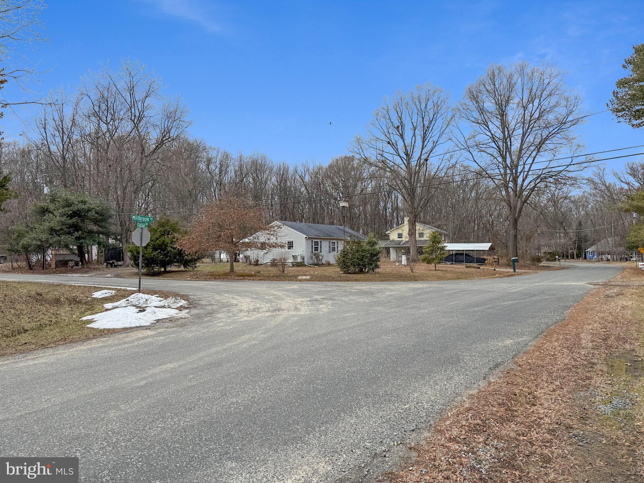 CHESAPEAKE LANDING - Residential