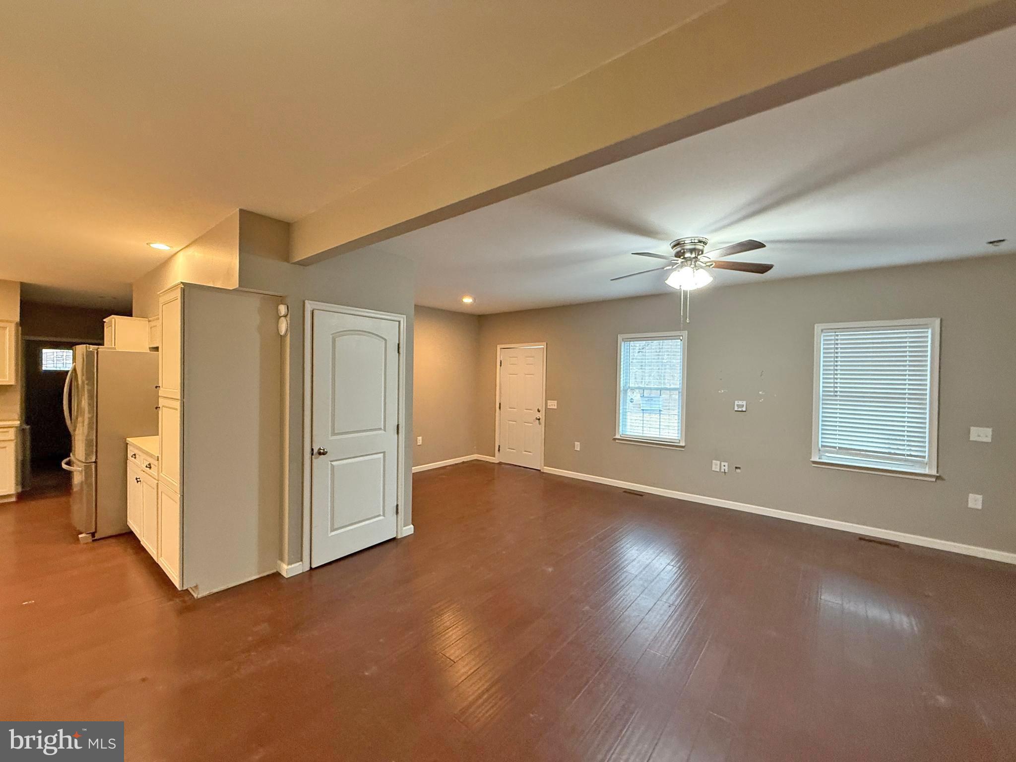 CHESAPEAKE LANDING - Residential