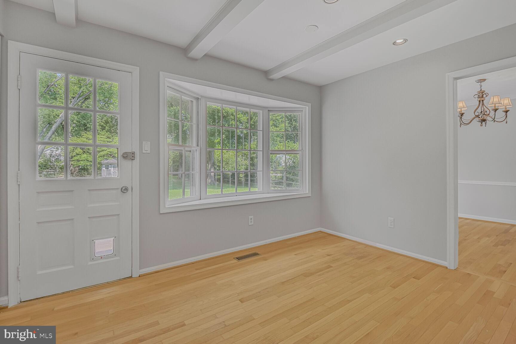 ROBERTS GLEN - Residential