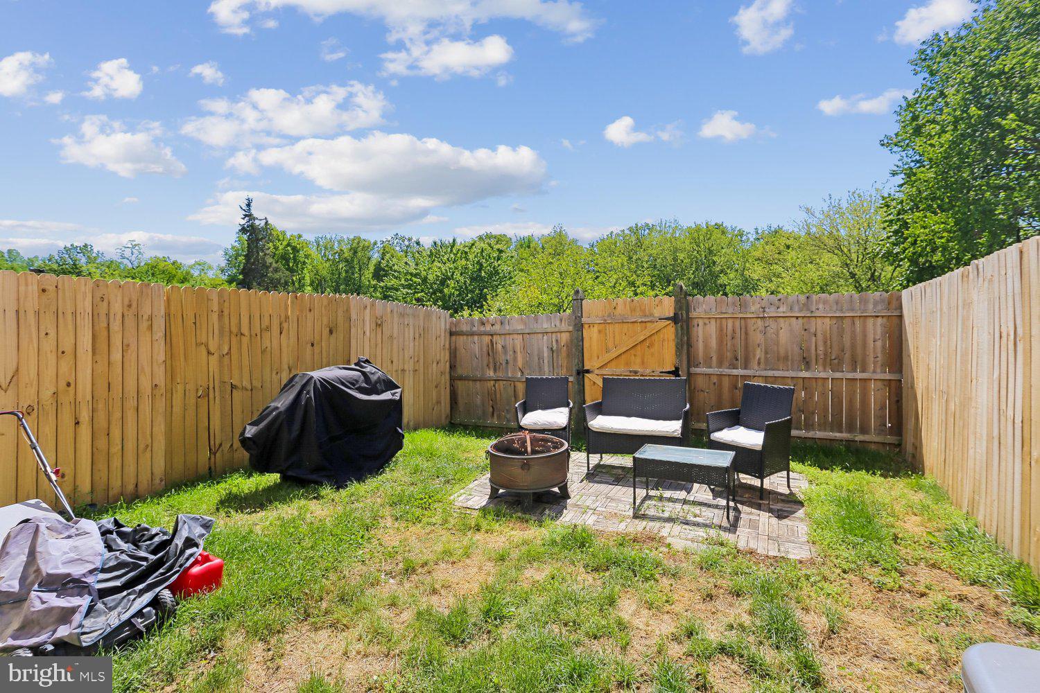 ROSEDALE ESTATES - Residential