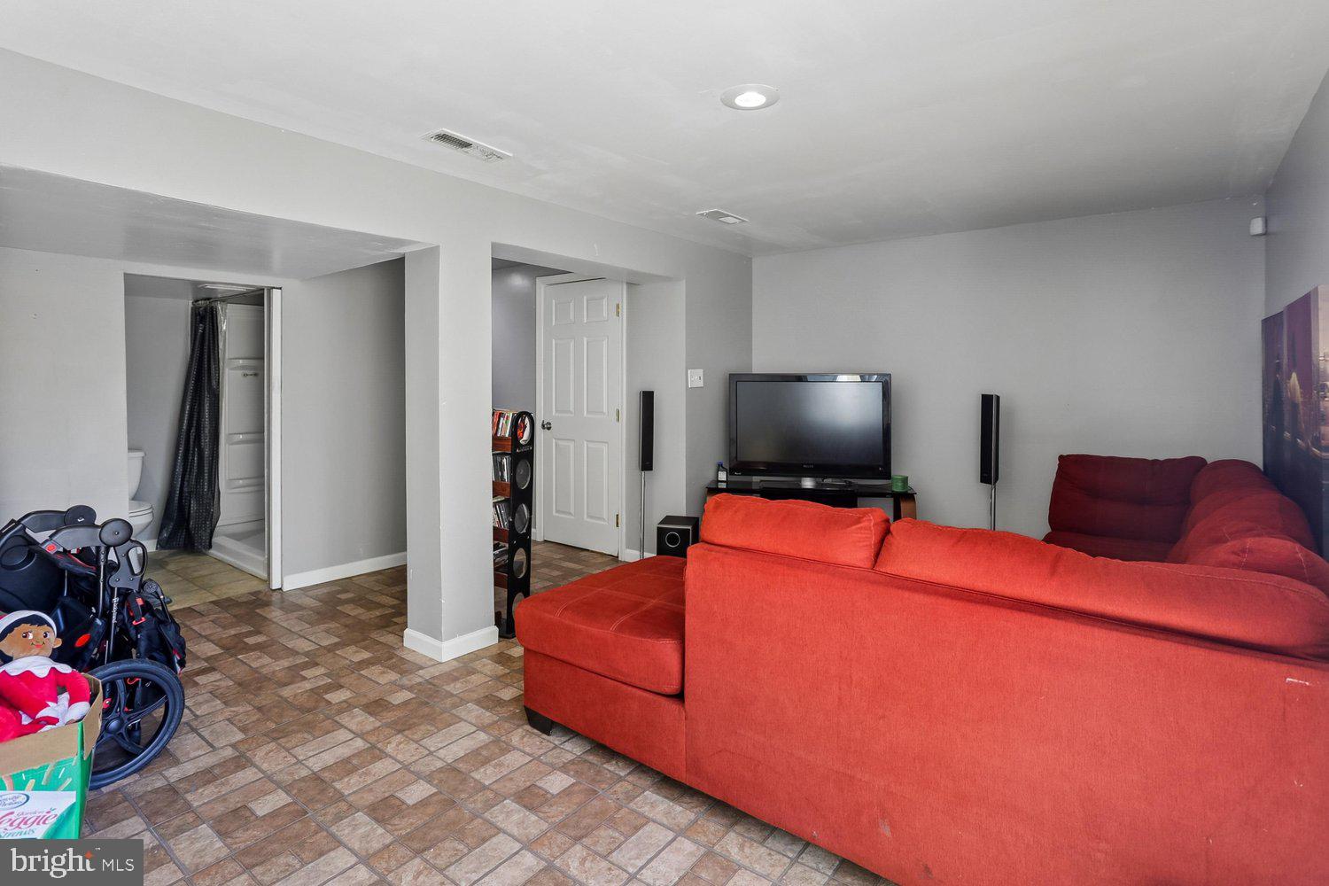ROSEDALE ESTATES - Residential