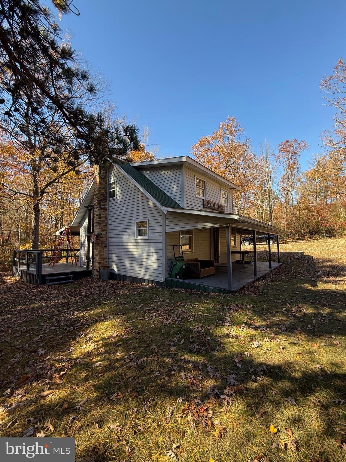 BLACK MOSHANNON - Residential