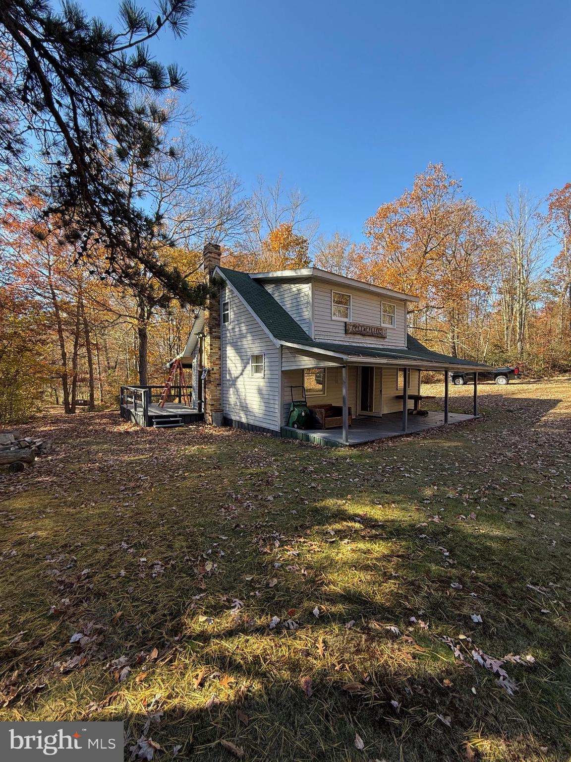 BLACK MOSHANNON - Residential