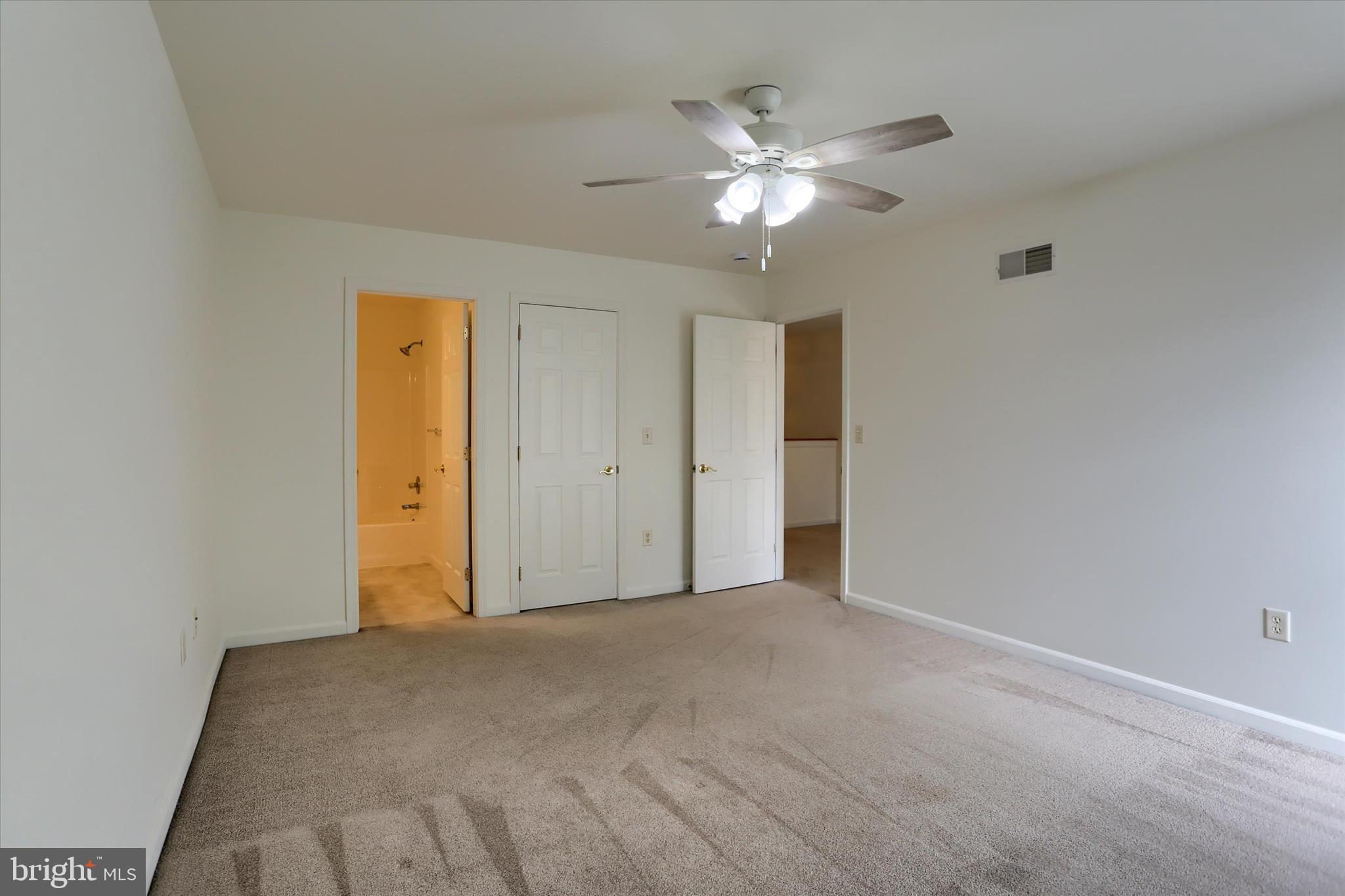 LOCUST WOODS - Residential