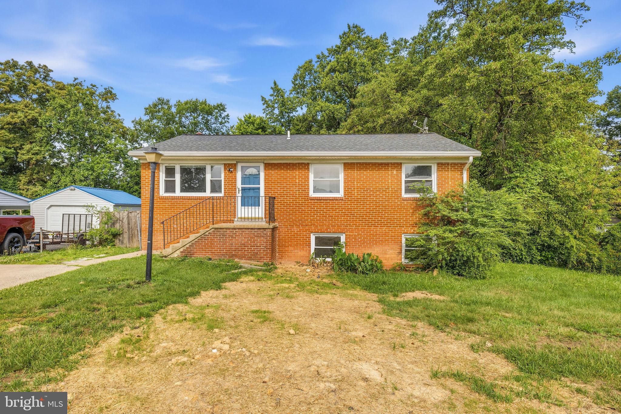 12806 KERRYDALE ROAD