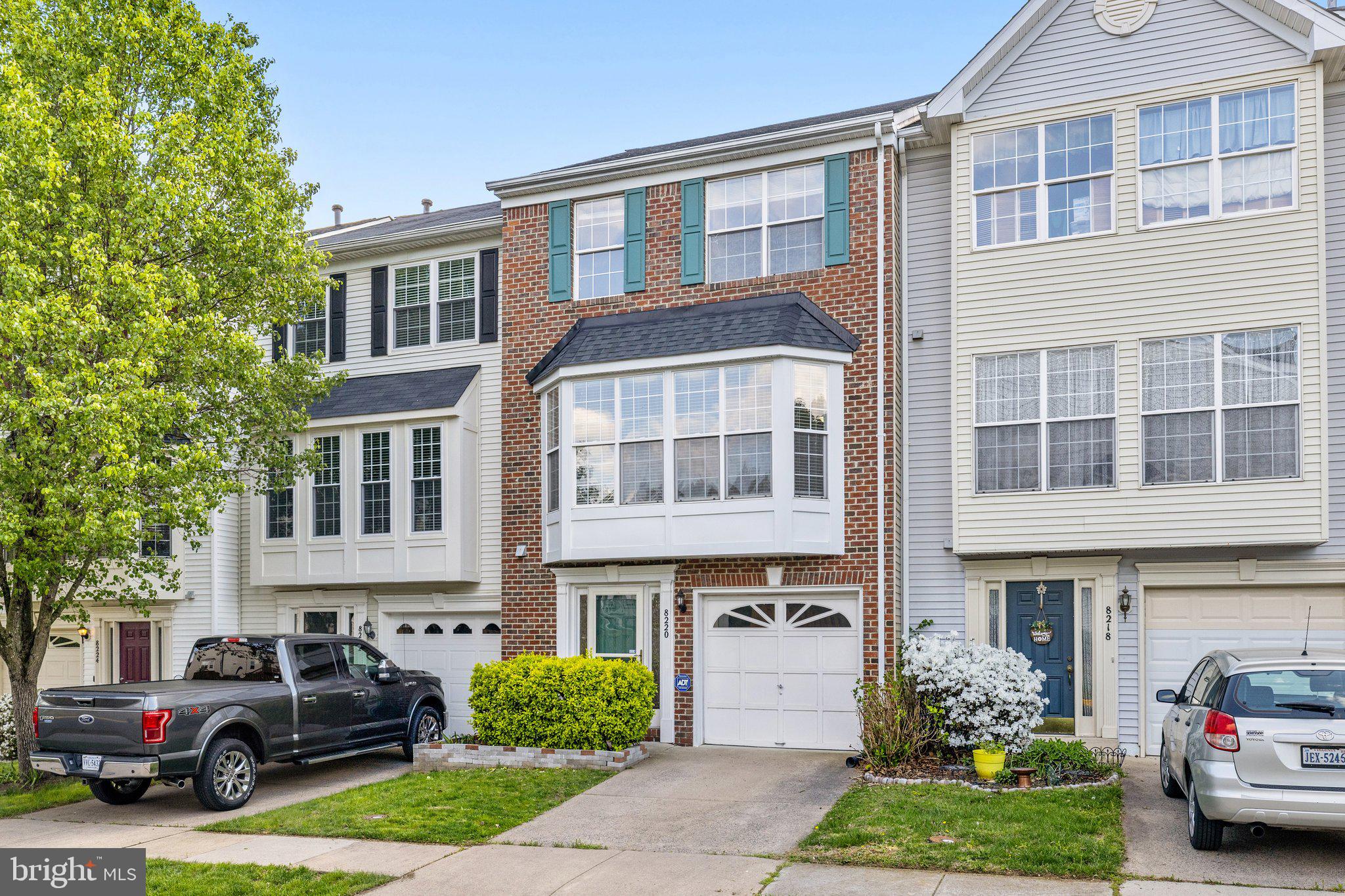 PARADISE - Residential Lease