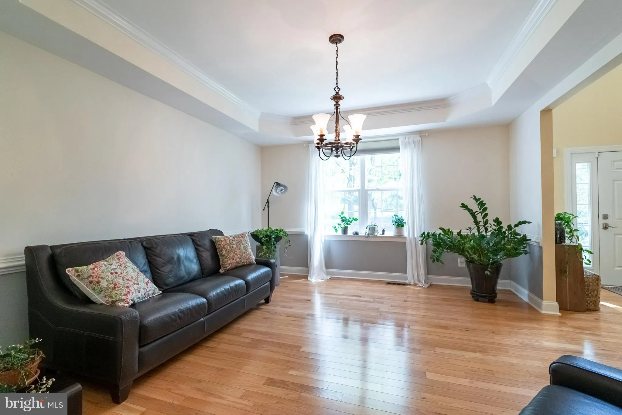 Norristown, Pennsylvania 19403, United States, 4 Bedrooms Bedrooms, ,3 BathroomsBathrooms,Residential,Pending,120644