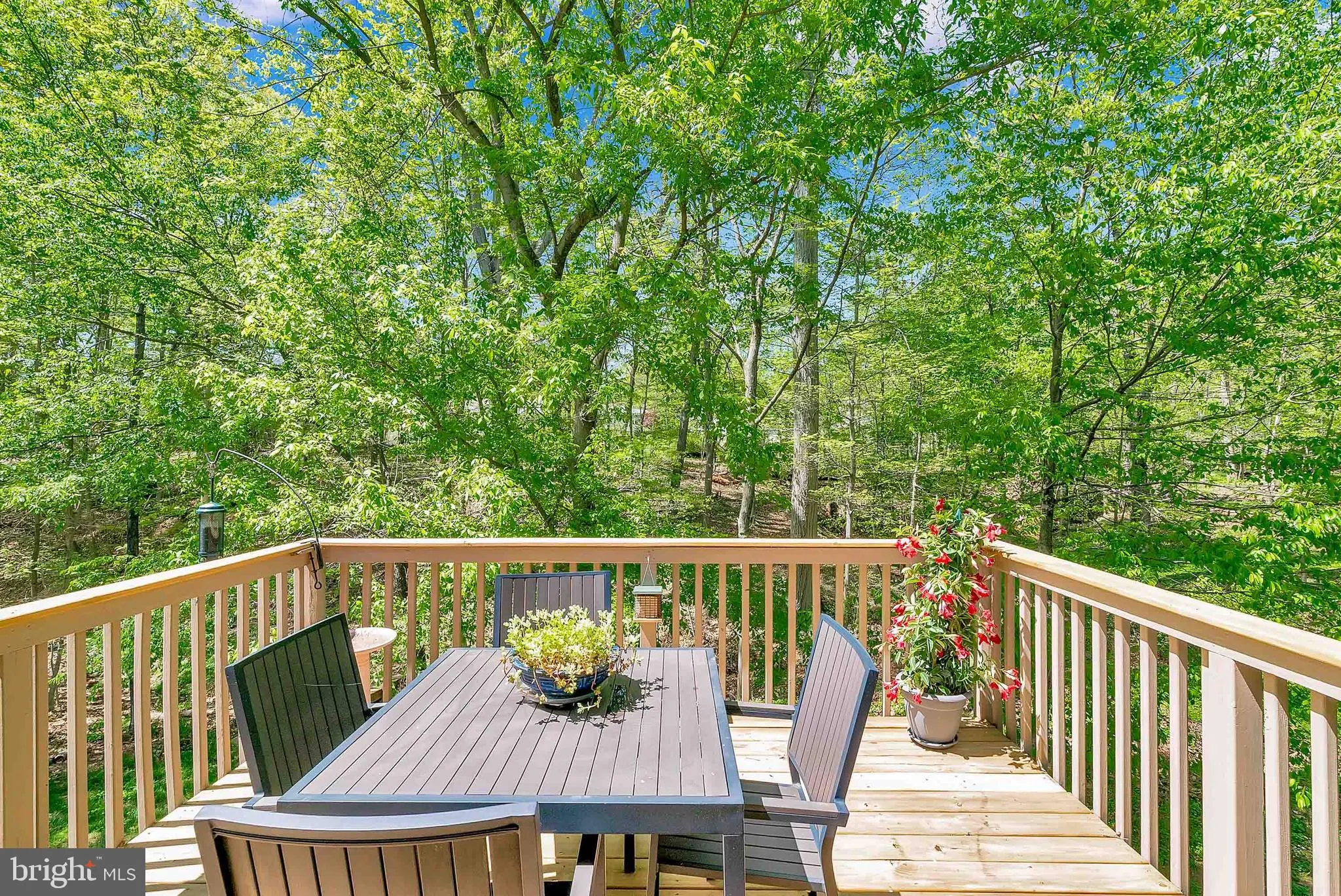 Norristown, Pennsylvania 19403, United States, 4 Bedrooms Bedrooms, ,3 BathroomsBathrooms,Residential,Pending,120644