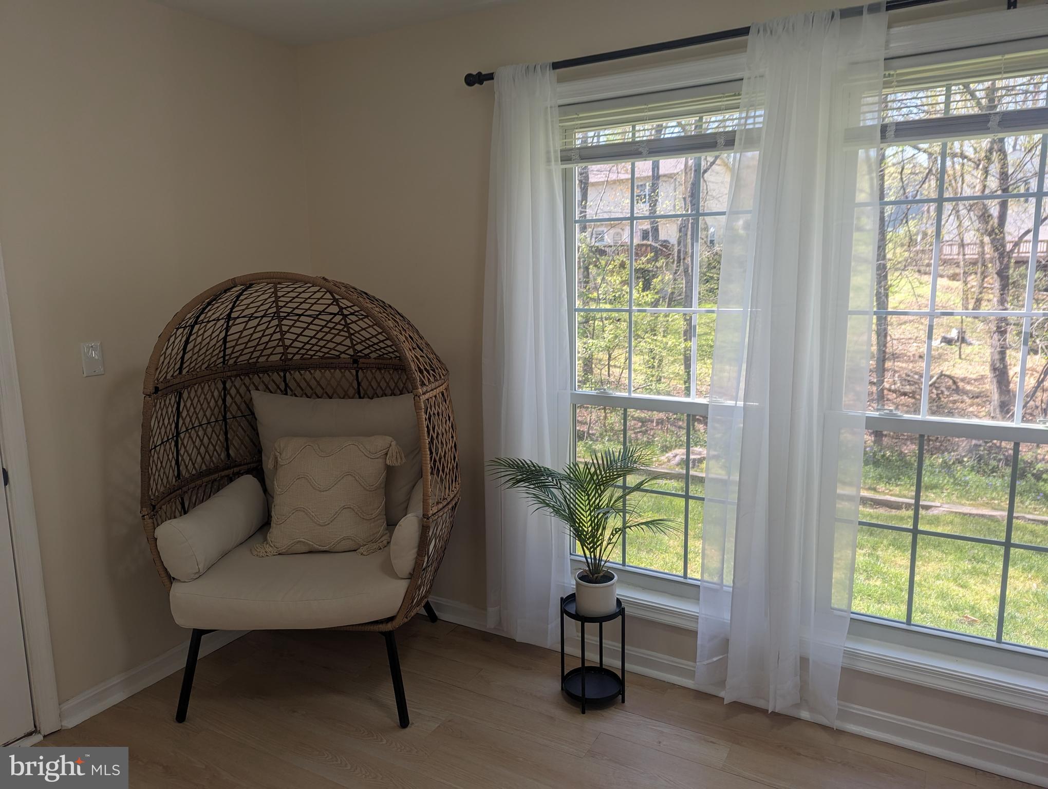 VININGS CONDO - Residential Lease