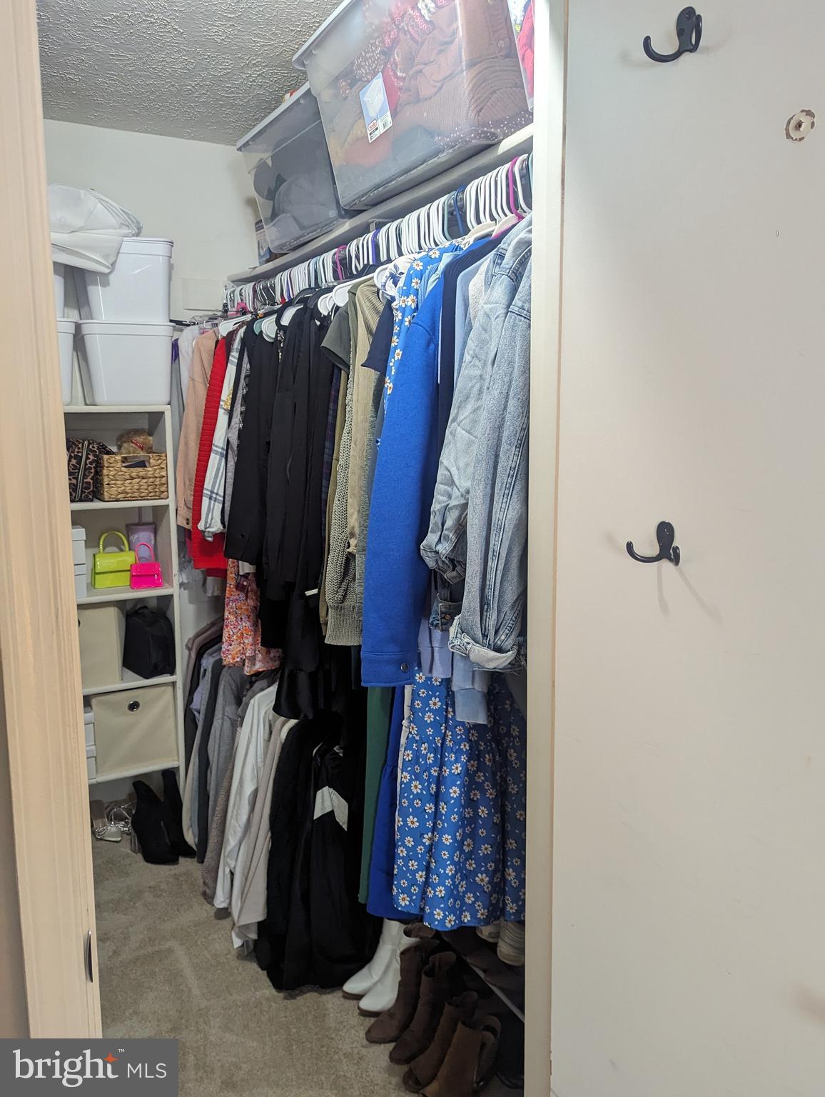 VININGS CONDO - Residential Lease