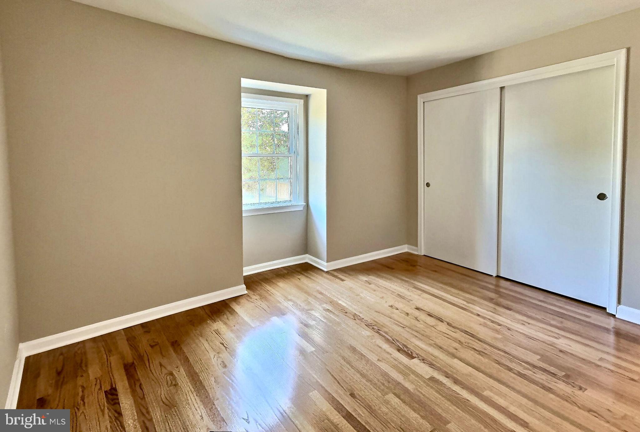 11 S ABINGDON STREET