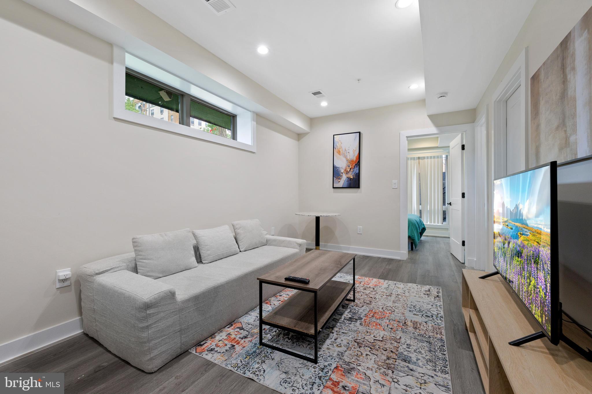 3517 14TH STREET NW B01