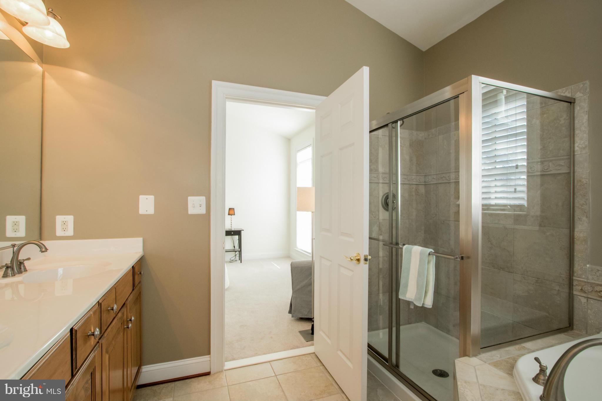 FAIRFAX GATEWAY - Residential