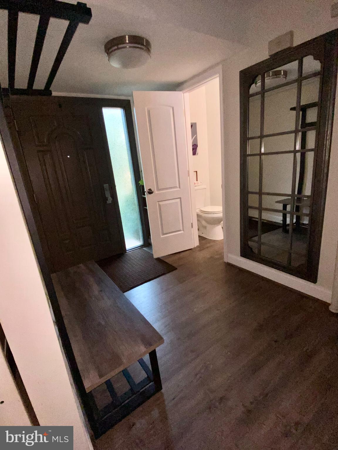 HOLLOW OAKS - Residential