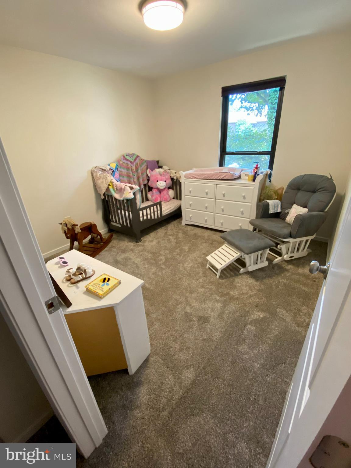 HOLLOW OAKS - Residential