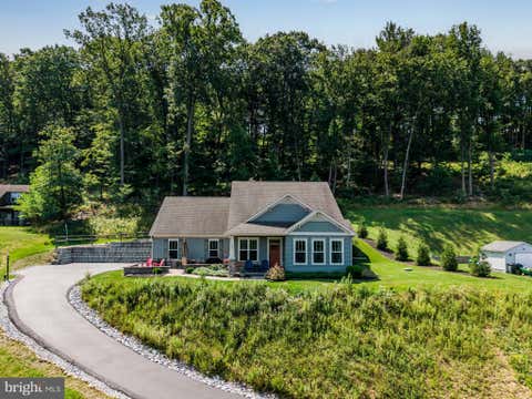 Homes For Sale - 100 Stone Arch Drive<br/> Perry County, MARYSVILLE, PA 17053