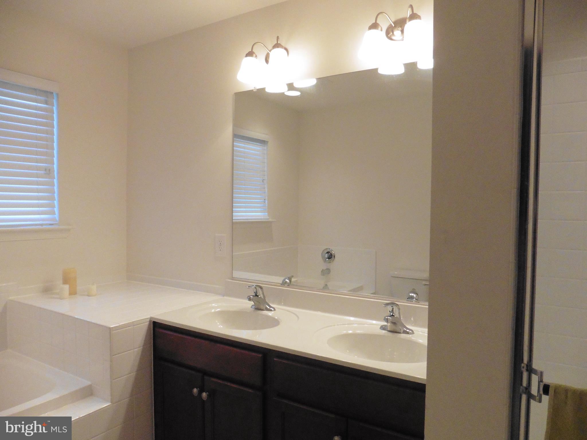 BUNKER HILL - Residential