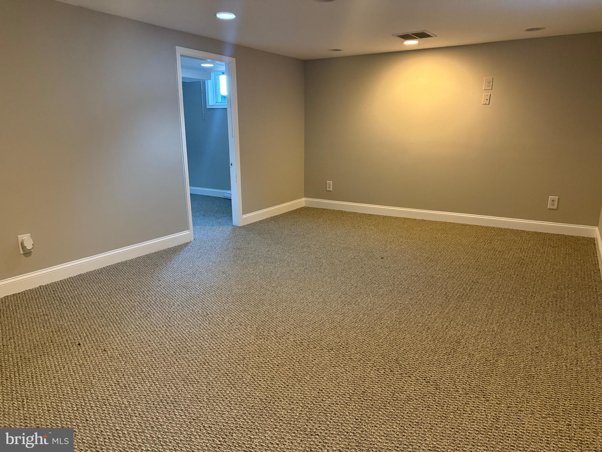 DISTRICT HEIGHTS - Residential