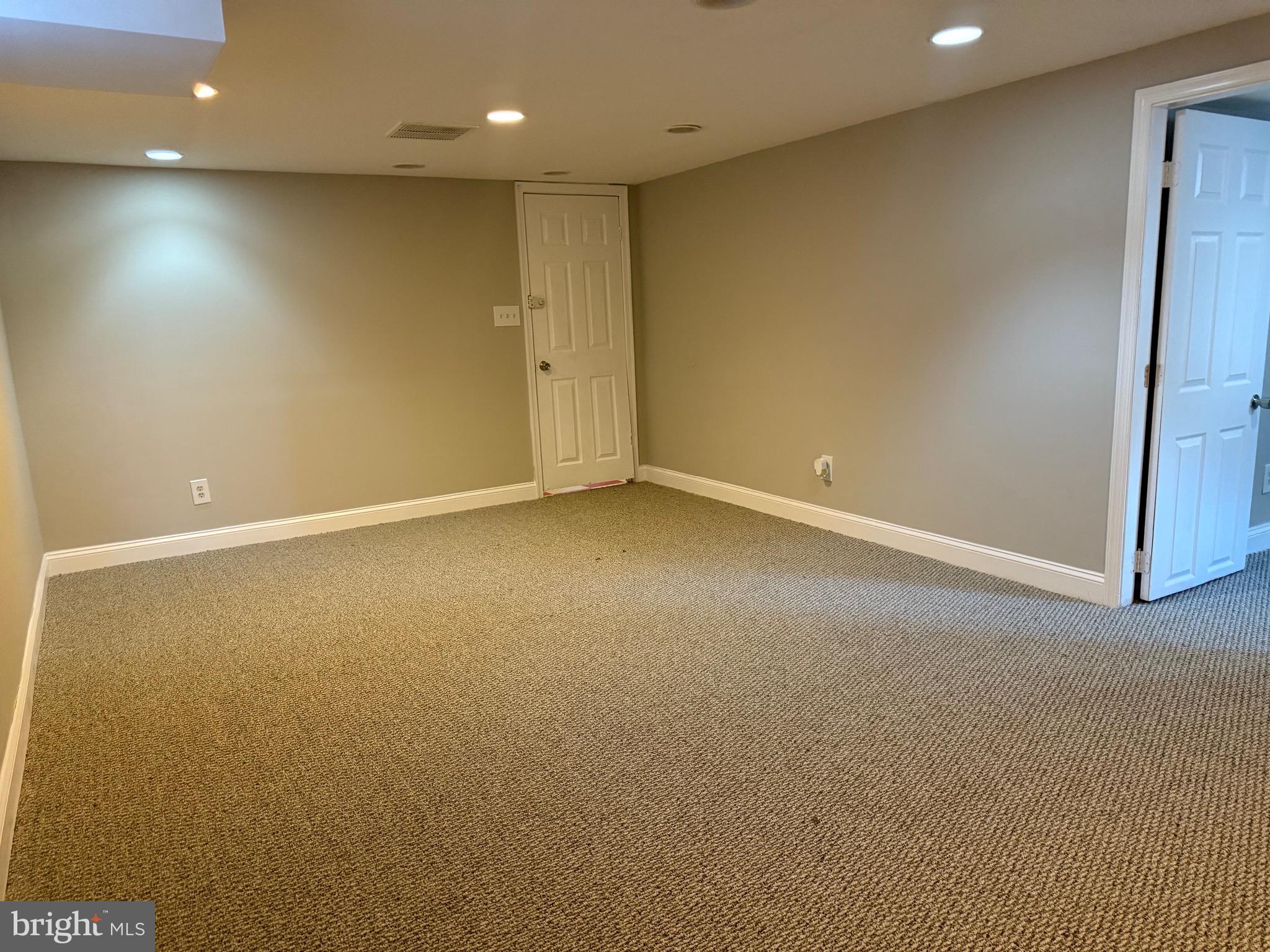 DISTRICT HEIGHTS - Residential