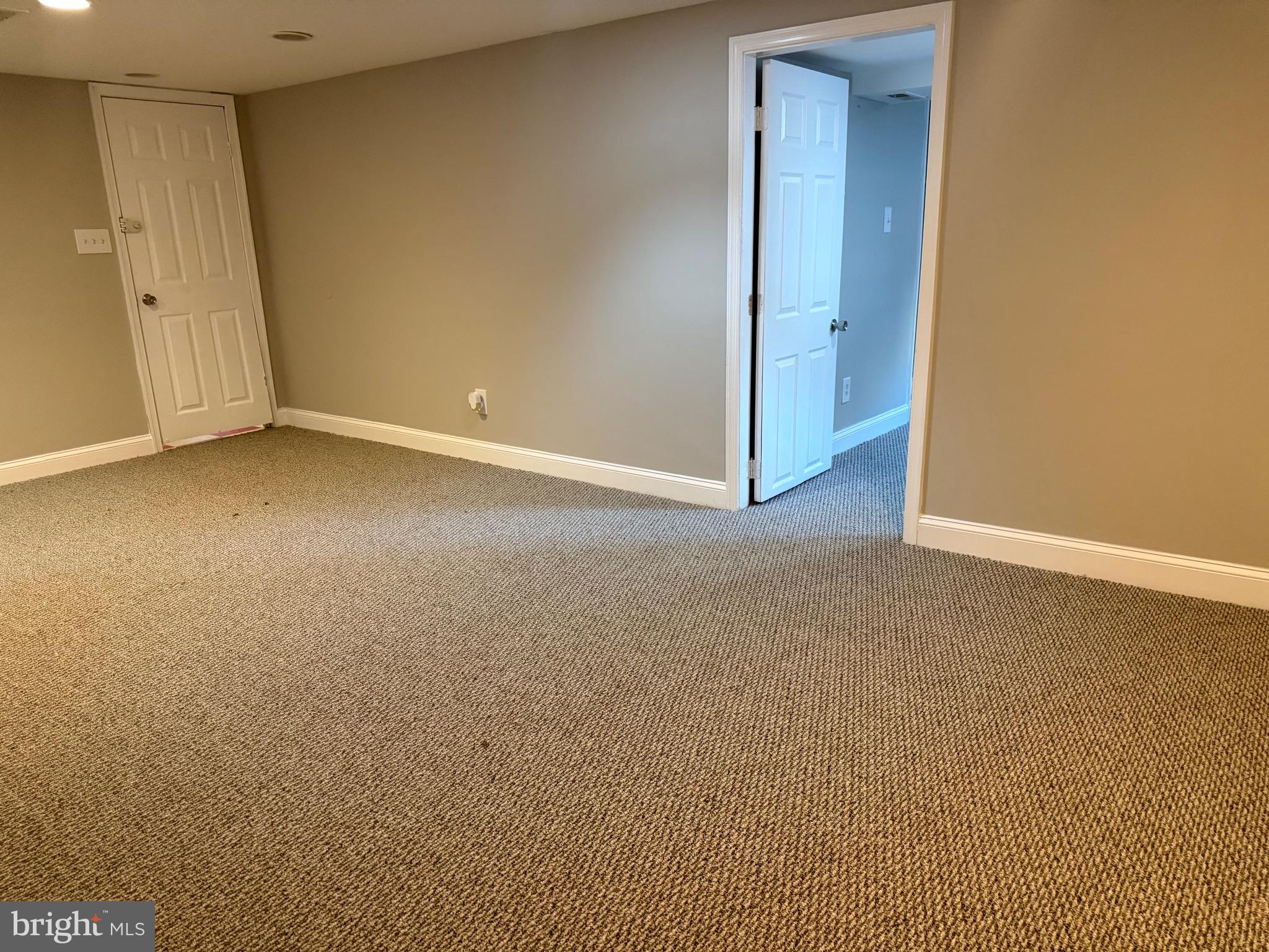 DISTRICT HEIGHTS - Residential