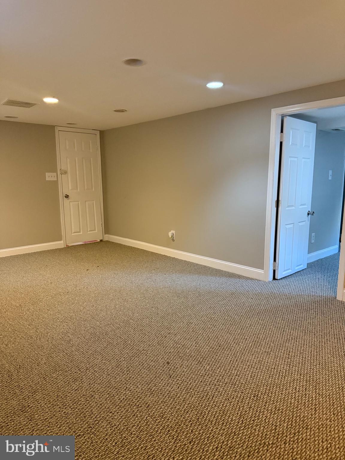 DISTRICT HEIGHTS - Residential