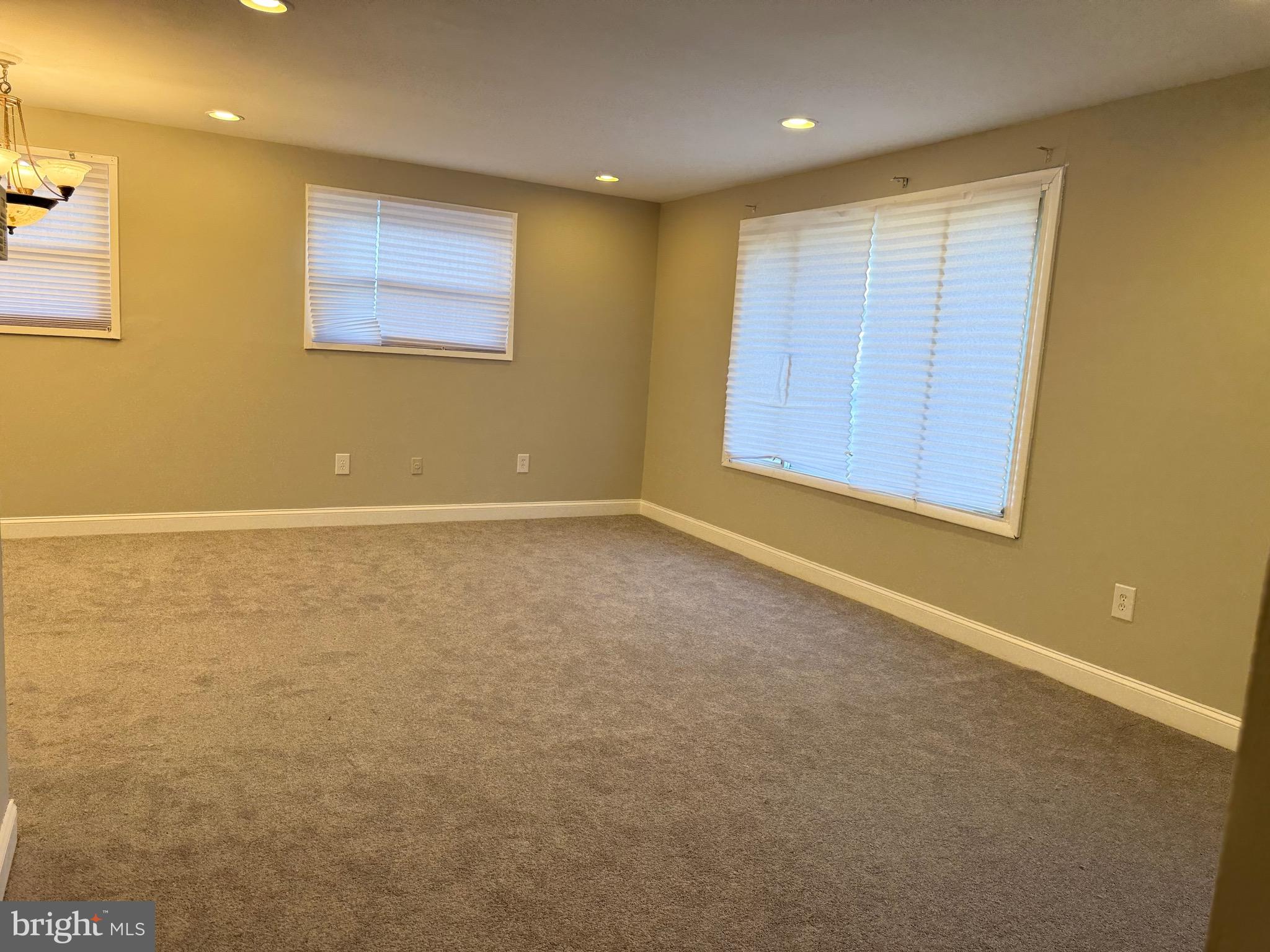 DISTRICT HEIGHTS - Residential