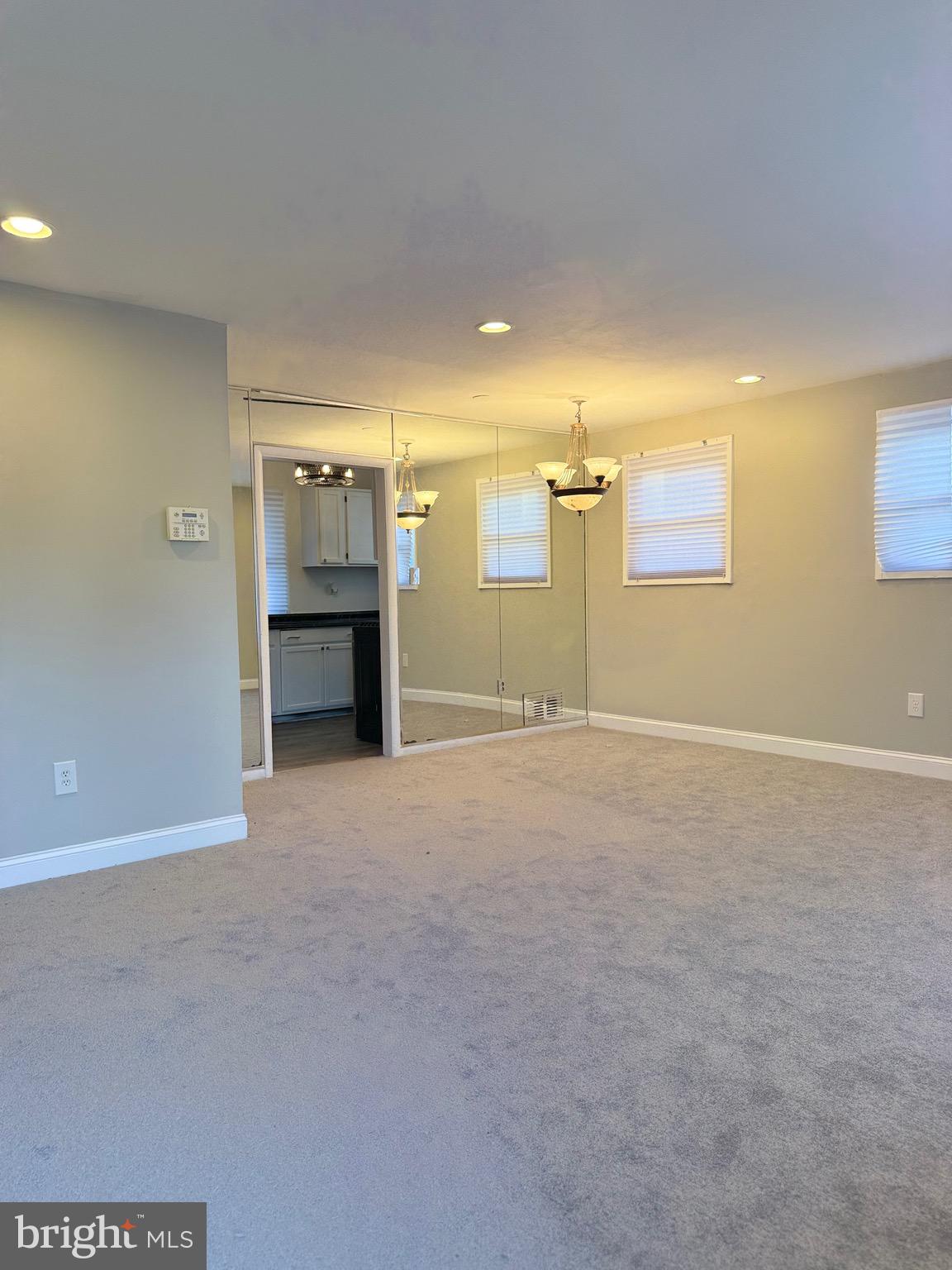 DISTRICT HEIGHTS - Residential