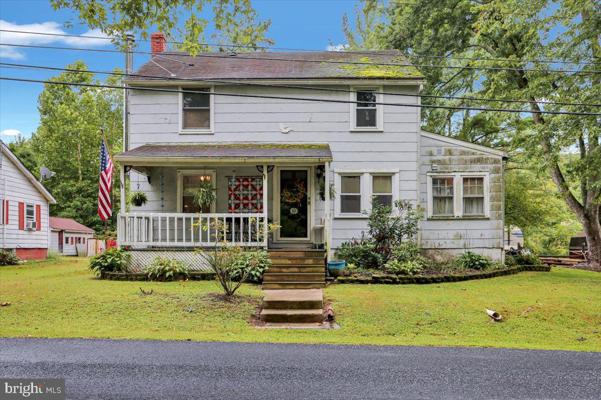 32 GRESHVILLE ROAD
